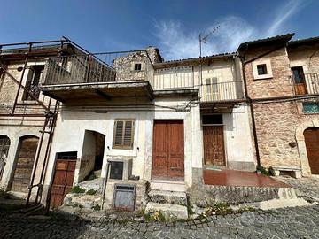 Casa Indipendente Caporciano [GRE719VRG]