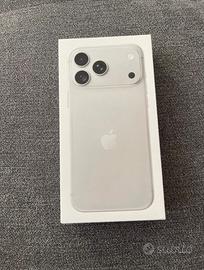 iPhone 18 pro max Argento