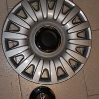 Copricerchio e coprimozzo per Fiat 500 L -R16