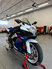 Gsx r 750