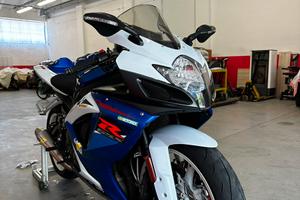 Gsx r 750