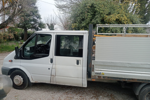 Ford transit doppia cabina,cassone fisso