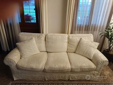 Divani bianchi - 2 posti e 3 posti