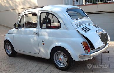 Fiat 500 L Abartizzata d'epoca del 1971 