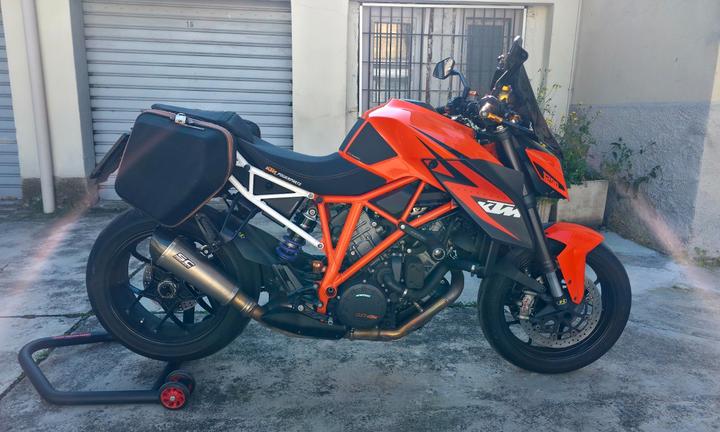 KTM 1290 Super Duke - 2015