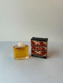 Opium by Yves Saint Laurent