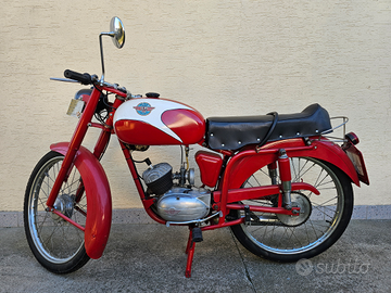 Moto storica BM 75 sport