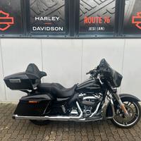 Harley-davidson Touring Street Glide FLHXS
