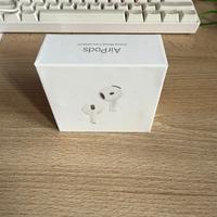 AirPods 4 con cancellazione del rumore