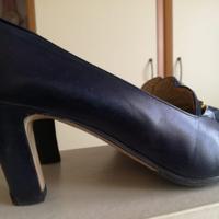 Due paia di scarpe da donna  misura 40