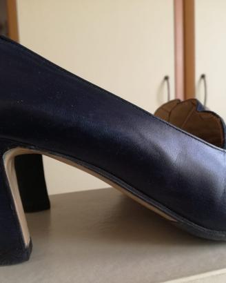 Due paia di scarpe da donna  misura 40