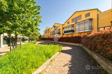 3 LOCALI A GRUGLIASCO
