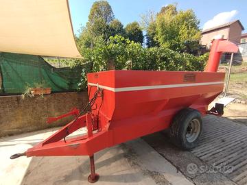 Rimorchio autoscaricante come nuovo 
