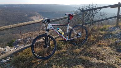 Bicicletta MTB Shockblaze