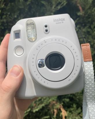 instax mini 9 mai usata 