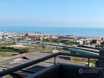 Climatizzati vicini alla spiaggia da 2 a 5 p.letto