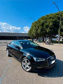 Audi A3 sedan limousine 1.6 TDI 110cv Nero