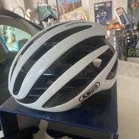 Casco ciclismo abus