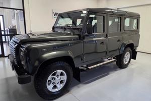 LAND ROVER Defender 110 2.4 TD4 SE UNICOPROPIETR