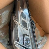 Faro anteriore destro originale Audi A4 B9 o Rs4