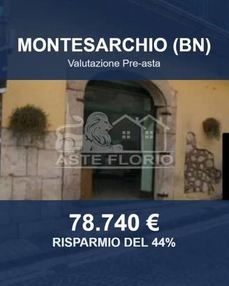 Immobile in asta di 181 m² con più di 5 locali a M
