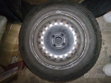 ruota con cerchio 185/65 r15 per fiat o opel
