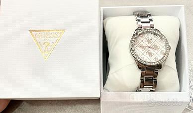 Orologio Guess argentato con scatola e maglie extr