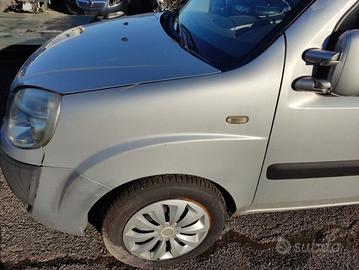 Parafango sinistro FIAT DOBLO del 2008