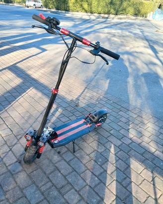 monopattino elettrico 