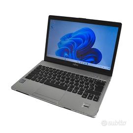 Notebook Fujitsu I5 Touch i5-6gen 8gb Ssd 240 W11