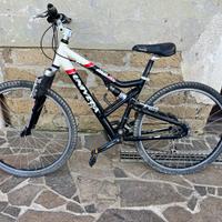 Bici MTB Univega  ROVER 450