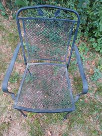 sedia da giardino  in ferro battuto. 