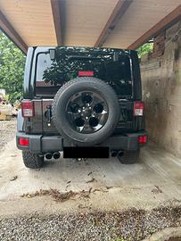 Jeep wrangler sahara 2015