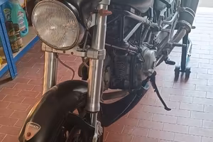 Ducati Monster 620 i.e. Dark (2004) – Solo 34.500