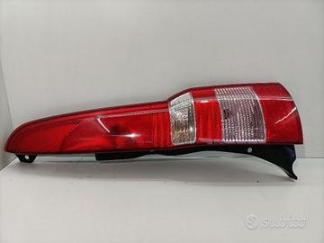 STOP FANALE POSTERIORE DESTRO FIAT Panda Climbing
