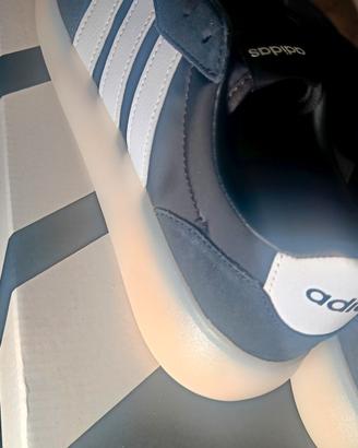 scarpe Adidas uomo taglia 42 e mezzo