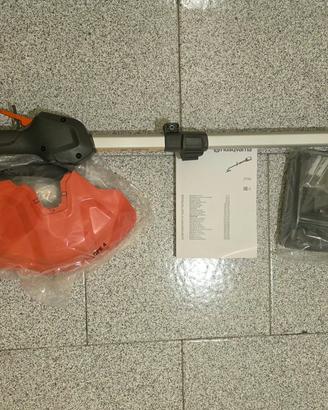 Decespugliatore a batteria Husqvarna 215iL


