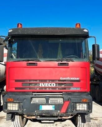 Iveco Eurotrakker 410E42 + Betoniera Cifa
