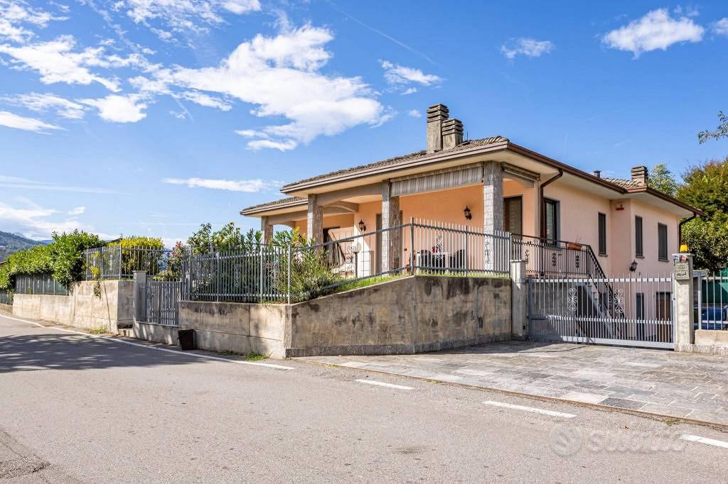 Casa – Grantola - Vista 2