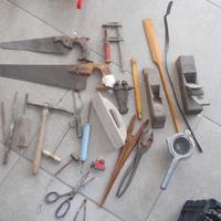 Vecchi attrezzi da lavoro