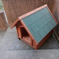 Cuccia di legno coibentata