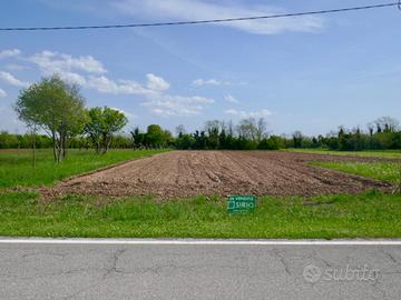 TERRENO EDIFICABILE ED AGRICOLO - un' ...