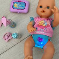 Bambola Nenuco pipì e popo’ con accessori