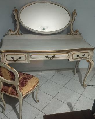 Toeletta stile barocco veneziano