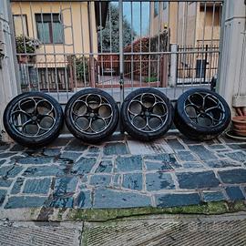 Ruote complete Alfa Romeo Stelvio Quadrifoglio