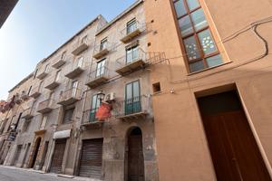 Palazzina da ristrutturare in centro storico 250mq