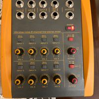 Mixer audio 8 canali