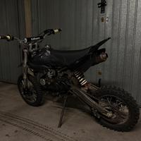 Pit bike 125