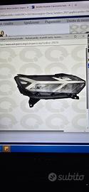 faro anteriore sinistro Dacia Sandero Stepway 2022