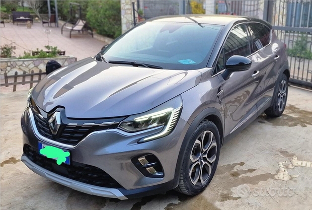 Renault captur plug-in hybrid E-tech 160 CV